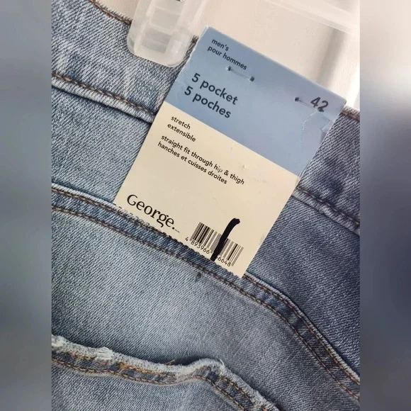 Stylish Men's Distressed Denim  Shorts - Ripped & Stretch Fit for Casual Wear - Picture 13 of 14